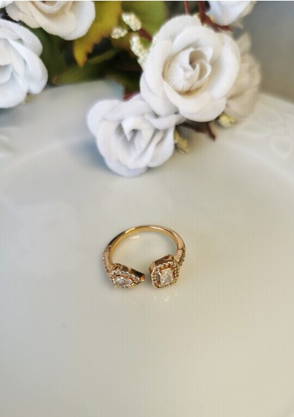 Zirkon Taşlı Vıp Yüzük modelleri