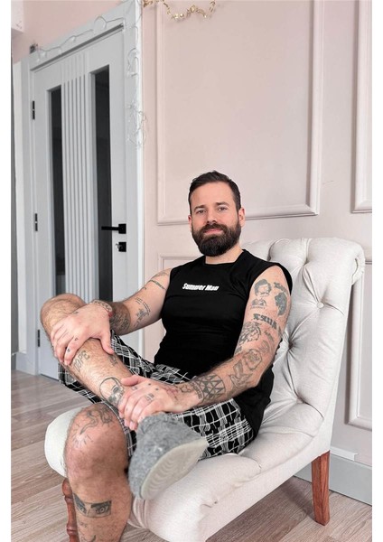 Siyah Superman Baskılı Sıfır Kol Şortlu Erkek Pijama Takımı modelleri