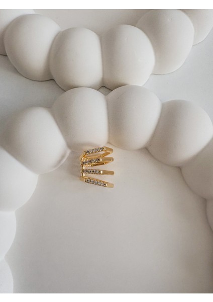 Leyya Jewelery Dörtlü Zirkon Taş Detaylı Kıkırdak Küpe-Gold Küpe