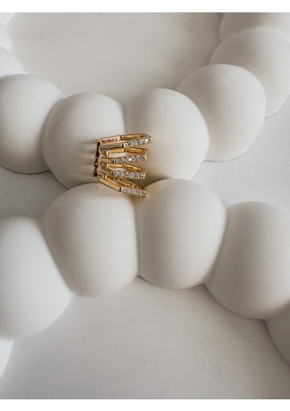 Leyya Jewelery Dörtlü Zirkon Taş Detaylı Kıkırdak Küpe-Gold Küpe fiyatları