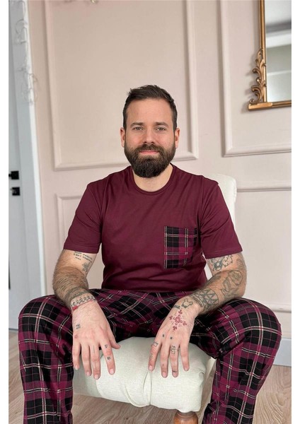 Bordo Ekose Desen Cep Detaylı Kısa Kol Erkek Pijama Takımı fırsatları