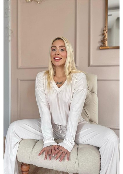 Açık Pudra Dublin Uzun Kollu V Yaka Kadın Pijama Takımı modelleri