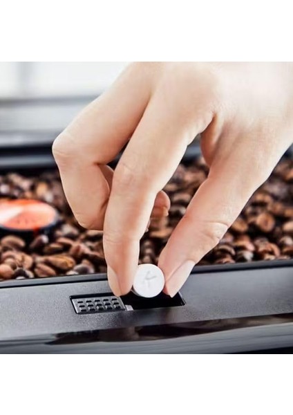 - Temizleme Tabletleri XS3000 | Tüm Krups Kahve Makineleri Için | 10 Adet | Hijyenik Komple Temizlik | Kolay Kullanım, Şeffaf, Beyaz
