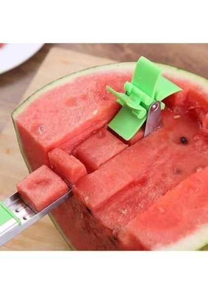 - Home Karpuz Dilimleme Aleti, Döner Başlıklı Karpuz Dilimleyici, Paslanmaz Çelik, Mutfakta Kolay ve Hızlı Dilimleme Için Ergonomik Tasarım
