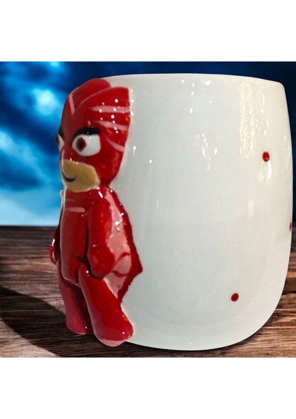3D Kabartma El Emeği Göz Nuru Pijamaskeliler Baykuş Kız Kırmızı Renk Seramik Kupa Bardak 400 Ml Hediye Paketi Yapılır