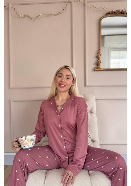 Pudra Heart Desenli Bambu Önden Düğmeli Uzun Kol Kadın Pijama Takımı fırsatları