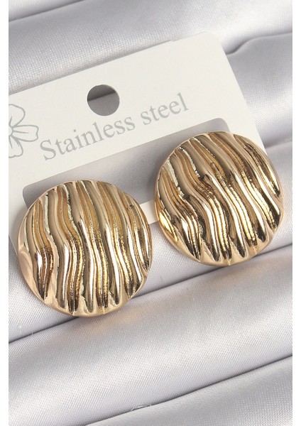 Pirinç Gold Renk Işlemeli Daire Plaka Model Kadın Küpe