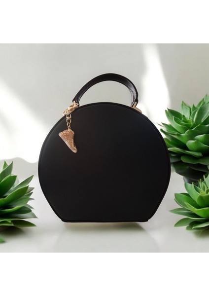 Taşlı Spor Ayakkabı Temalı Çanta Charmı