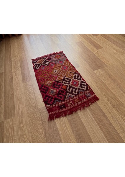 47 x 90 cm Küçük Boy Renkli Türk Kilim, Koçboynuzu Motifi, El Dokuma Vintage Kilim, Bohem Stili Kilim fiyatları