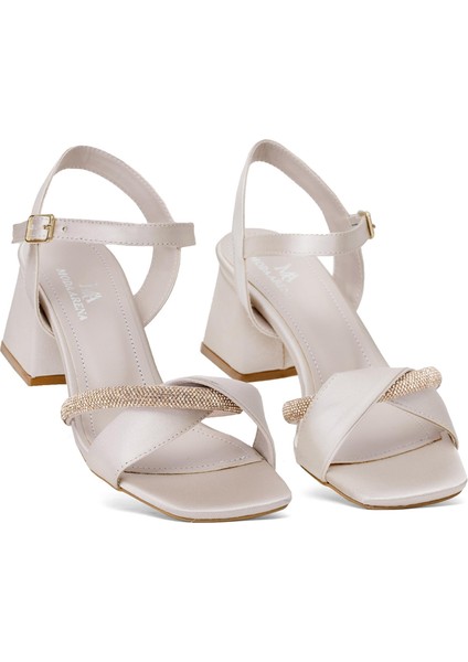 Elit BRK2016S Kadın Tokalı Klasik Topuklu Ayakkabı Ten fırsatları