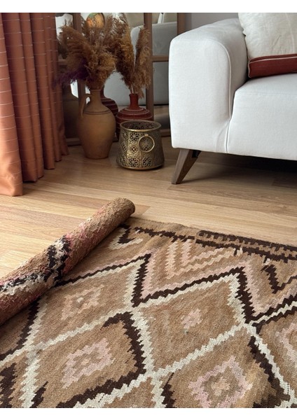 110X241 cm Kars Halısı, 40 Yıllık El Dokuma Kars Kilimi, Vintage Türk Yün Halısı, Kahverengi Tonlar modelleri