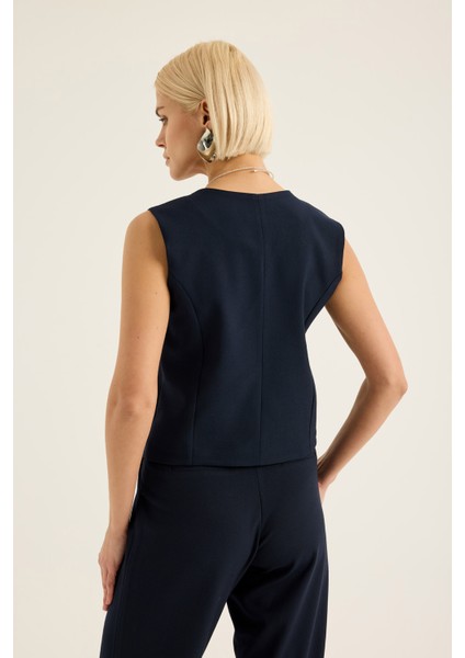 V Yaka Düğmeli Yelek modelleri