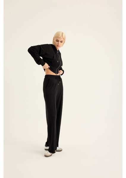 Yumuşak Kumaşlı Crop Sweat Takımı indirimleri