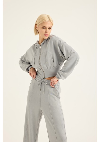 Yumuşak Kumaşlı Crop Sweat Takımı indirimleri