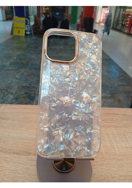 iPhone 14 Pro Max Uyumlu Mermer Desen Hologram Sert Silikon Kapak Kamera Çerçevesi Bakır Renkli Kılıf