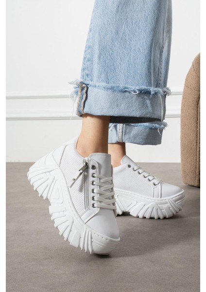 Bozhena Kadın Sneakers Bağcıklı Dolgu Tabanlı Spor Ayakkabı Beyaz Deri fiyatları