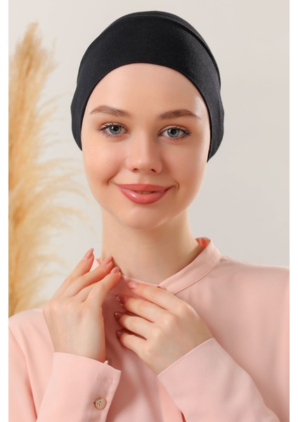 Kadın Tesettür Pratik Hazır Geçme Bone Geçmeli Bone Siyah fiyatları