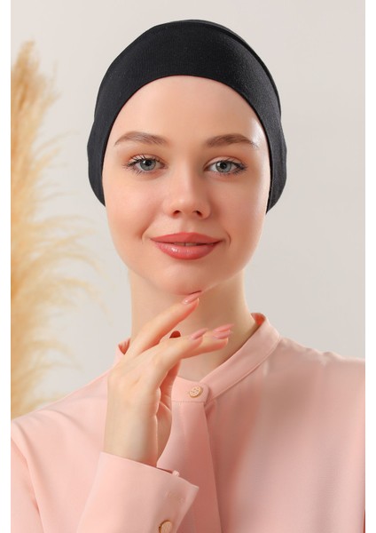 Kadın Tesettür Pratik Hazır Geçme Bone Geçmeli Bone Siyah modelleri