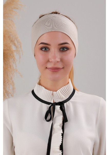Kadın Tesettür Dikişsiz Silikonlu Kaymaz Bandana Spor Bone Bej