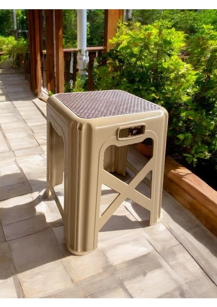 Modern Orta Boy Plastik Mutfak, Banyo, Balkon ve Bahçe Taburesi fırsatları