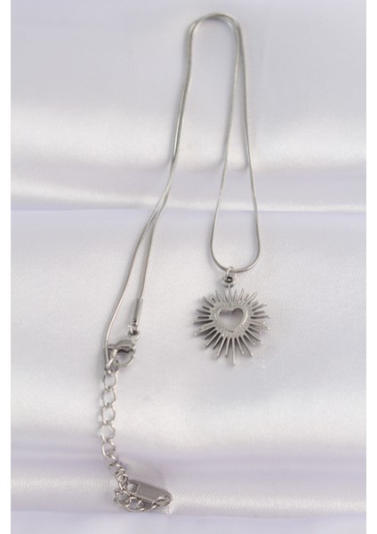 Zarif Kadın İçin Silver Çelik Zincir Kalp Güneşi Stil Kolye