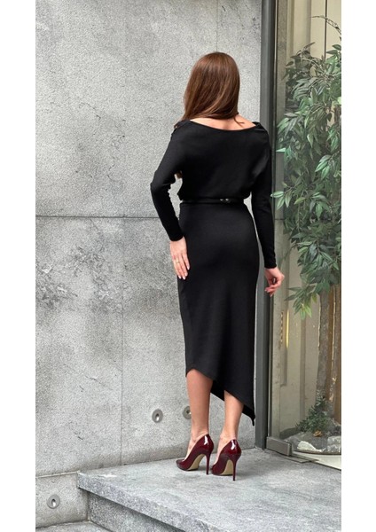 Trend Kadın Bu Göz Alıcı Siyah Elbise, Modern ve Zarif Tasarımı Ile Fark Yaratıyor. modelleri