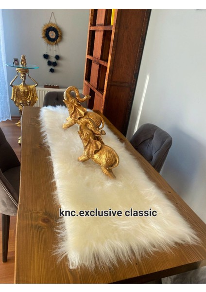Krem Kürklü Peluş Masa Örtüsü Şık Dekoratif Lüks Elegant Modern Dekoratif Runner