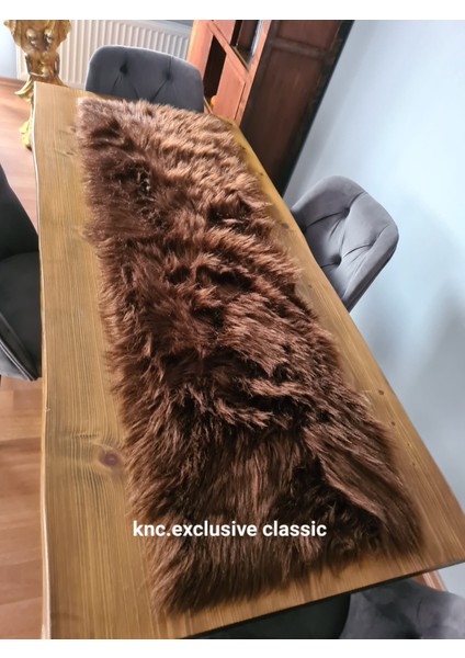 Kahve Düz Kürklü Peluş Masa Örtüsü Şık Dekoratif Lüks Elegant Modern Dekoratif Runner