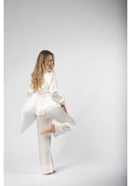 Saten Korse Detaylı Alt-Üst Pijama Takım modelleri