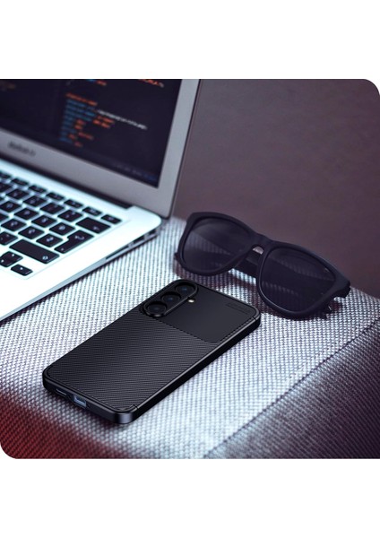 Samsung Galaxy A56 Uyumlu Kılıf Karbon Görünümlü Kamera Koruyculu Mat Kaymaz Slikon Kapak modelleri