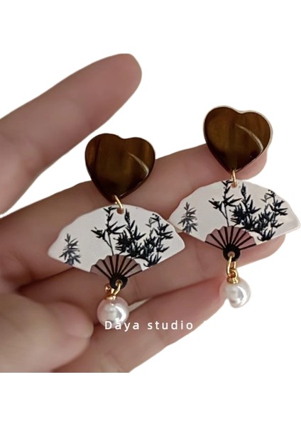 Şık ve Zarif Saplama Küpeler (Yurt Dışından)