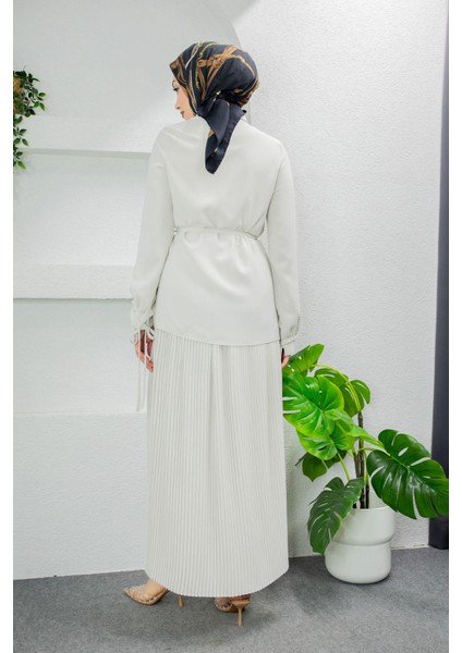 Terra Fırfırlı Bluz Piliseli Etek Krep Takım-Ekru fırsatları