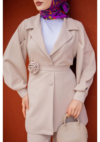 Need Gül Kuşaklı Ceket Pantolon Takım-Bej fiyatları