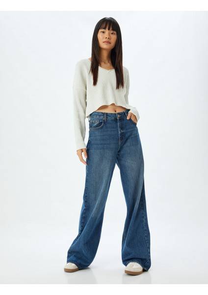 Crop Kazak Triko V Yaka Uzun Kollu fiyatları