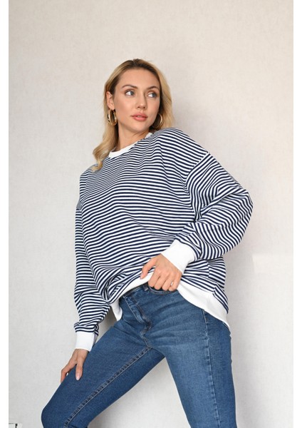 Oversize Çizgili Sweatshirt