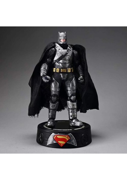 Dc Adalet Birliği Temel Heykel Modeli (Yurt Dışından)