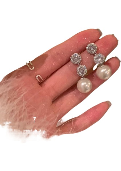 Şık ve Zarif Saplama Küpeler (Yurt Dışından)