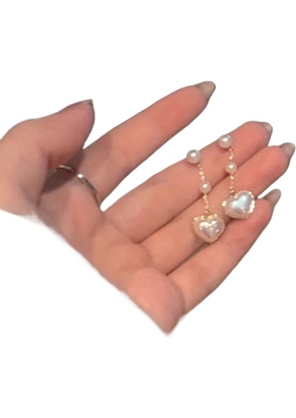 Şık ve Narin Saplama Küpeler (Yurt Dışından)