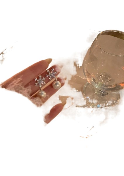 Şık ve Zarif Saplama Küpeler (Yurt Dışından)