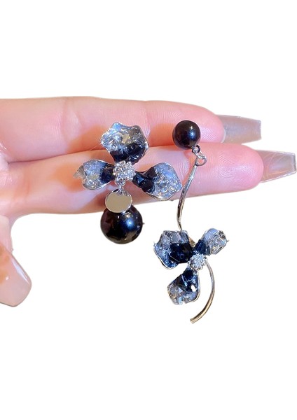 Şık ve Zarif Saplama Küpeler (Yurt Dışından)