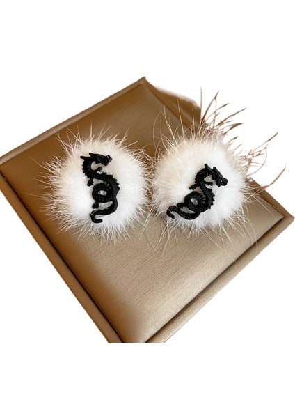 Şık ve Zarif Saplama Küpeler (Yurt Dışından)