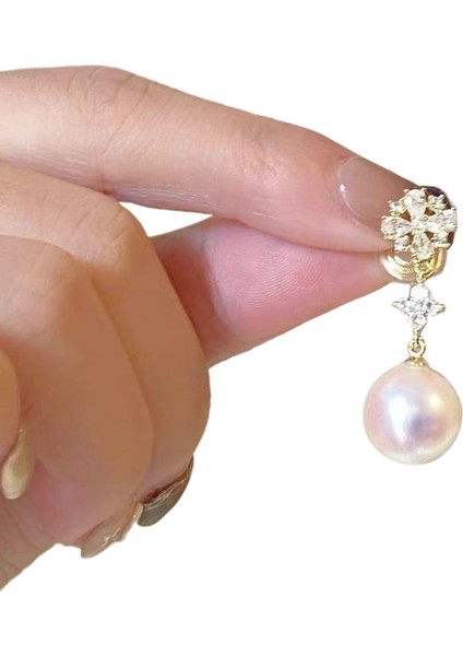 Şık ve Narin Saplama Küpeler (Yurt Dışından)