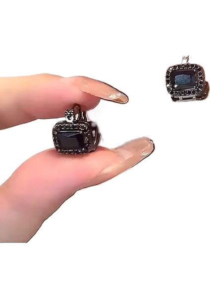 Şık ve Narin Saplama Küpeler (Yurt Dışından)