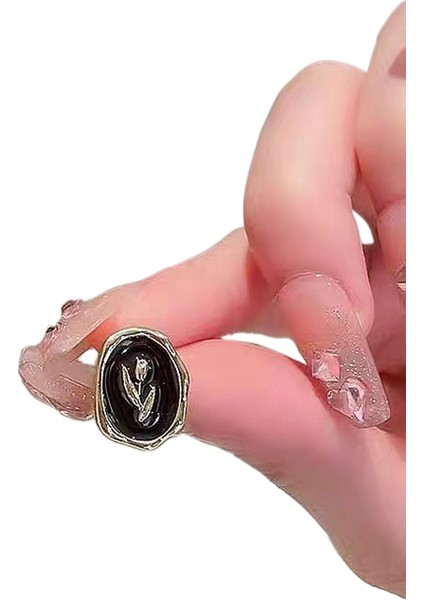 Şık ve Narin Saplama Küpeler (Yurt Dışından)