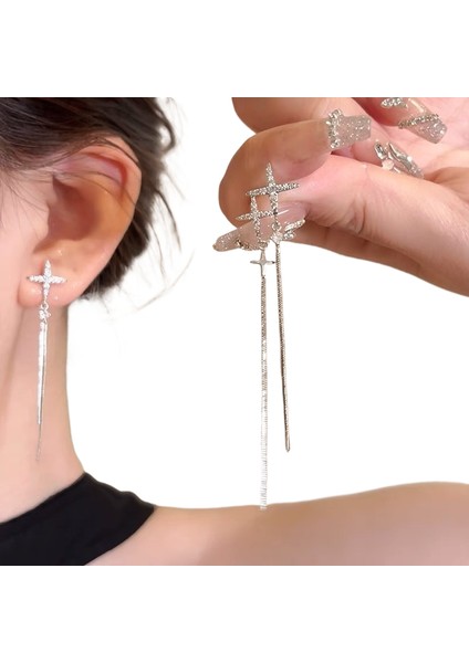 Şık ve Narin Saplama Küpeler (Yurt Dışından)