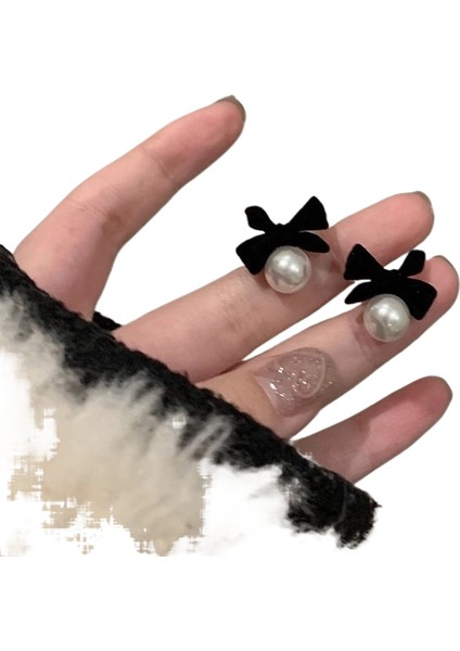 Şık ve Zarif Saplama Küpeler (Yurt Dışından)