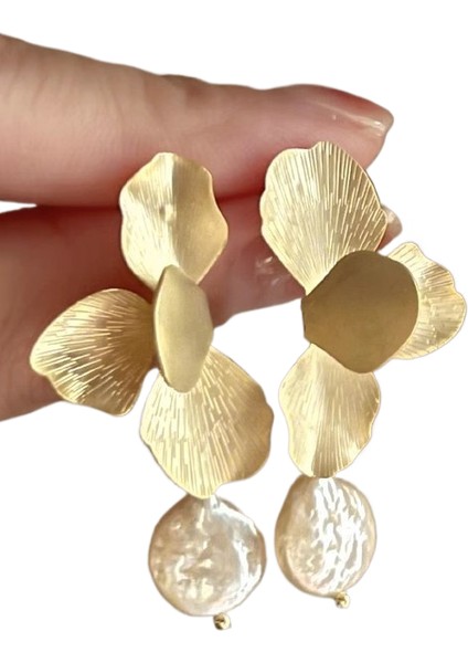 Şık ve Zarif Saplama Küpeler (Yurt Dışından)