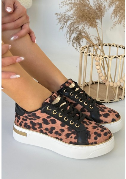 Leopar Saten Bağcıklı Spor Ayakkabı