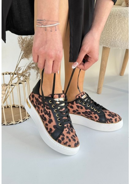 Leopar Saten Bağcıklı Spor Ayakkabı