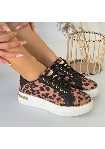 Leopar Saten Bağcıklı Spor Ayakkabı